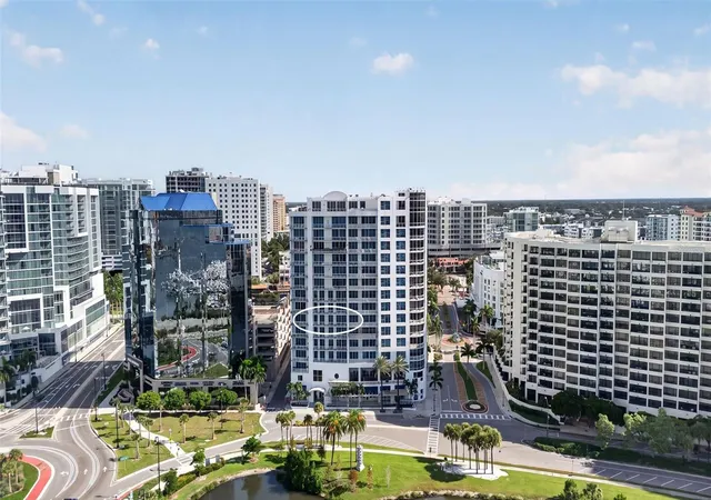 1233-n-gulfstream-ave-401-sarasota-fl-34236/hzid_514cd7aa