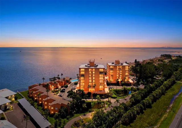 7432-sunshine-skyway-ln-s-506-saint-petersburg-fl-33711/hzid_d5cdc32e