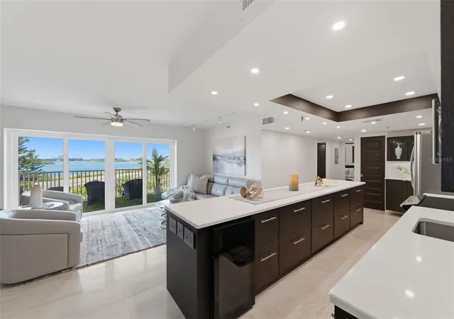 7432-sunshine-skyway-ln-s-506-saint-petersburg-fl-33711/hzid_d5cdc32e