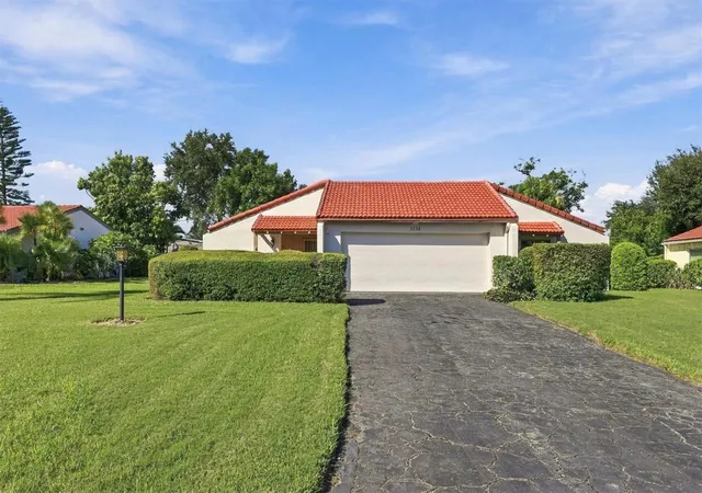 7232-las-casas-dr-7232-sarasota-fl-34243/hzid_1619ab1d