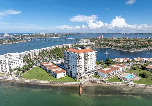 6287-bahia-del-mar-cir-602-saint-petersburg-fl-33715/hzid_65247e98