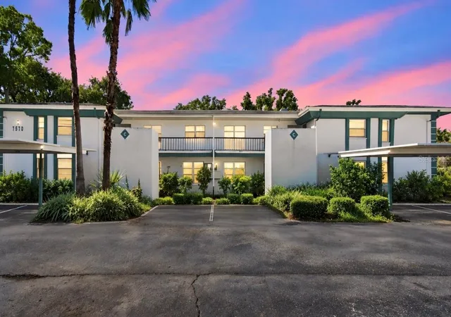 7570-92nd-street-203c-seminole-fl-33777/hzid_73a5b8fc
