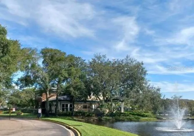 10024-strafford-oak-ct-807-tampa-fl-33624/hzid_8f03a5d7