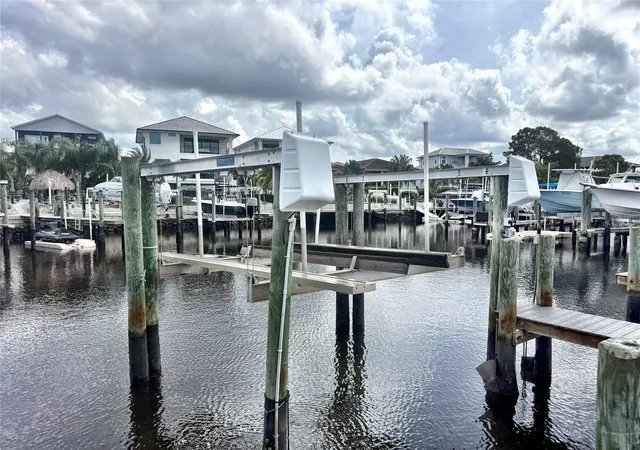 5722-biscayne-ct-304-new-port-richey-fl-34652/hzid_d3fb73d2