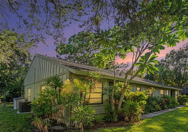 5031-barrington-cir-601-sarasota-fl-34234/hzid_8fb9a7fd