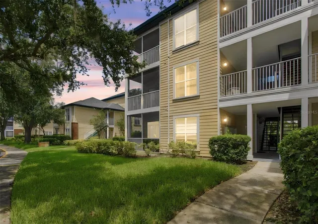 4115-chatham-oak-ct-215-tampa-fl-33624/hzid_53d862f9