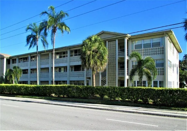 4455-duhme-rd-305-saint-petersburg-fl-33708/hzid_90cc4609