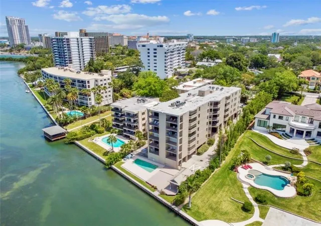602-lime-ave-303-clearwater-fl-33756/hzid_abc7be02