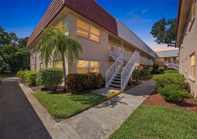 10036-63rd-avenue-n-26-saint-petersburg-fl-33708/hzid_a7b97b0c