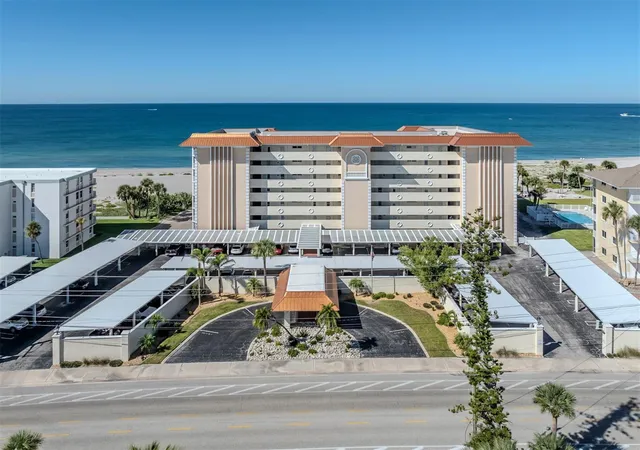 1150-tarpon-ctr-dr-venice-fl-34285/hzid_7d107dfb