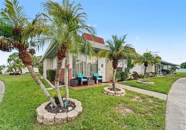 4333-tahitian-gdns-cir-a-holiday-fl-34691/hzid_8da95516