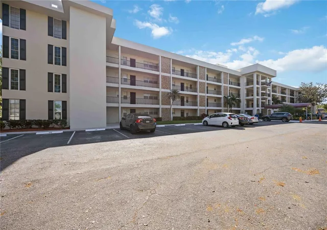 7461-w-country-clb-dr-n-207-sarasota-fl-34243/hzid_fc6471f6