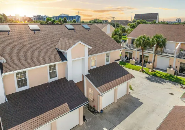 165-escambia-ln-502-cocoa-beach-fl-32931/hzid_88332a1b