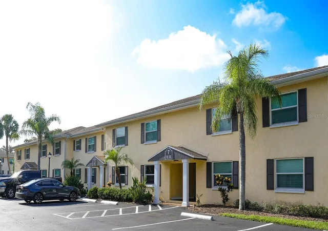 13125-wilcox-rd-7202-largo-fl-33774/hzid_2d31e1a6