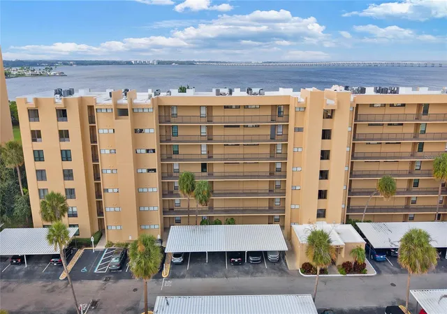 2617-cvs-cay-dr-103-clearwater-fl-33760/hzid_b1e501c3
