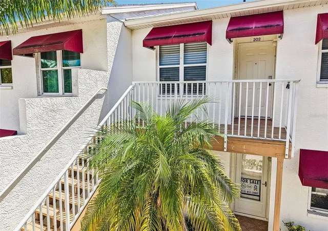 1400-water-view-dr-w-202-largo-fl-33771/hzid_706b7fec