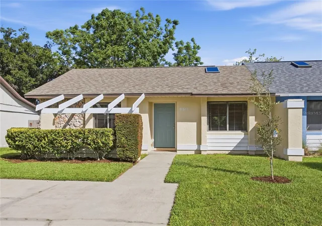 9911-lancewood-st-se-orlando-fl-32817/hzid_325573cf
