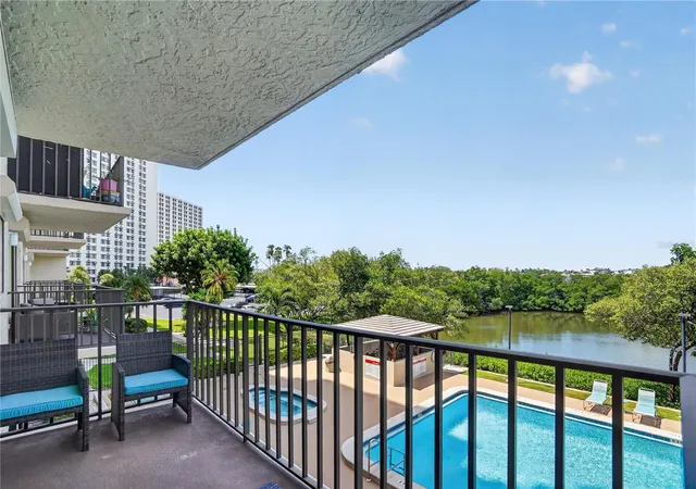 7050-sunset-dr-s-211-south-pasadena-fl-33707/hzid_6d1afc0f