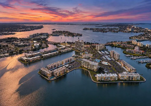 7300-sun-is-dr-s-1104-south-pasadena-fl-33707/hzid_e4dc89e9