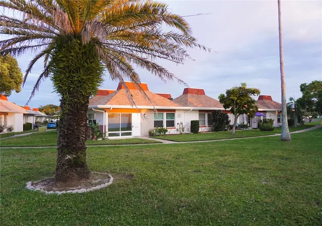 4337-tahitian-gdns-cir-e-holiday-fl-34691/hzid_548d3137