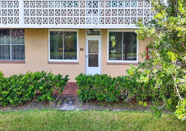 5095-bay-st-ne-107-saint-petersburg-fl-33703/hzid_f8c8dd9e