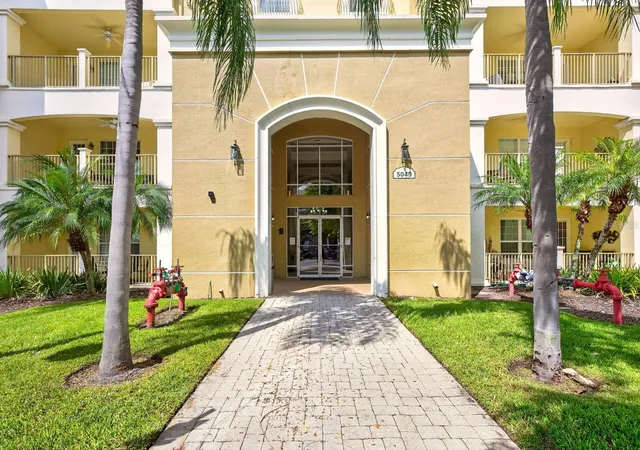 5049-shoreway-loop-1-201-orlando-fl-32819/hzid_393a42d0