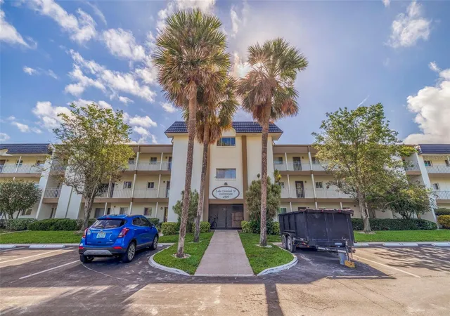 4595-chancellor-st-ne-105-saint-petersburg-fl-33703/hzid_90a15027