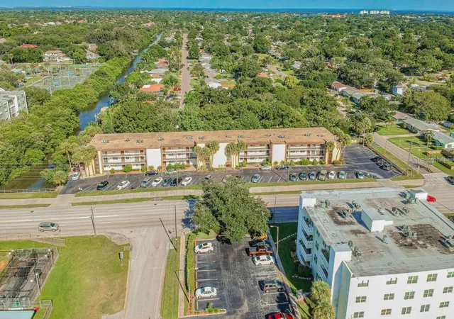 4435-1st-street-ne-308-saint-petersburg-fl-33703/hzid_bbe08b3f