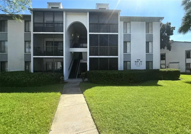 1236-pine-ridge-cir-w-g3-tarpon-springs-fl-34688/hzid_219b3bef