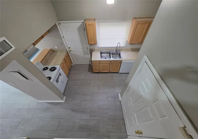 12310-touchton-dr-48-tampa-fl-33617/hzid_246ae30e