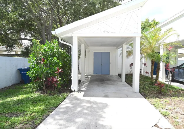 1974-76-debbie-st-sarasota-fl-34231/hzid_54d00052