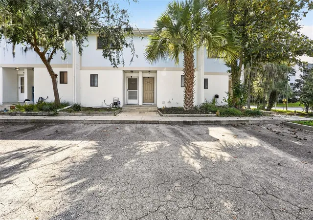 1434-sw-25th-place-c2-gainesville-fl-32608/hzid_3fb10314