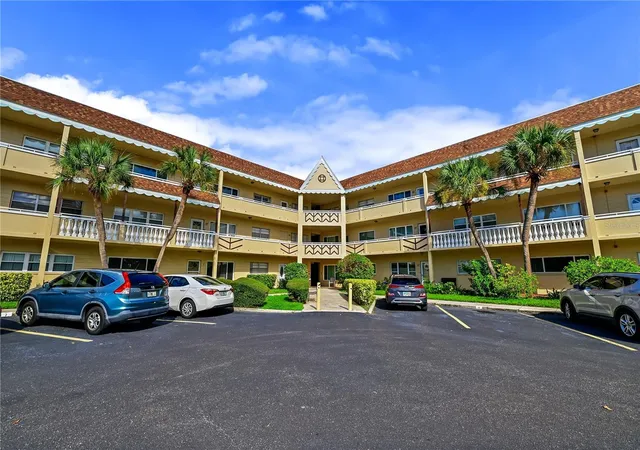 2041-australia-way-w-15-clearwater-fl-33763/hzid_c6504dac