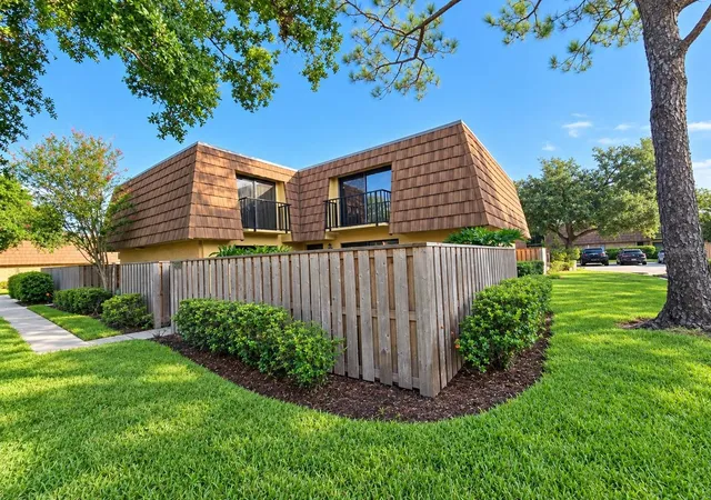 5280-coral-ct-614-orlando-fl-32811/hzid_4c30b884