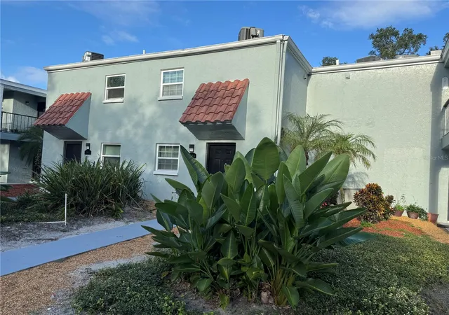 2884-somerset-park-dr-2907-tampa-fl-33613/hzid_d537cadc