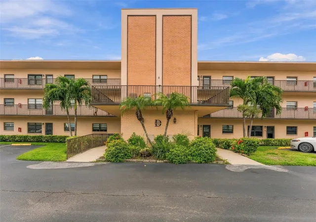 5971-ter-park-dr-n-108-saint-petersburg-fl-33709/hzid_bd7cb13d