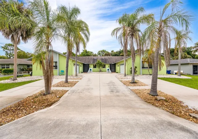 5815-5817-littlestone-ct-north-fort-myers-fl-33903/hzid_7395030d