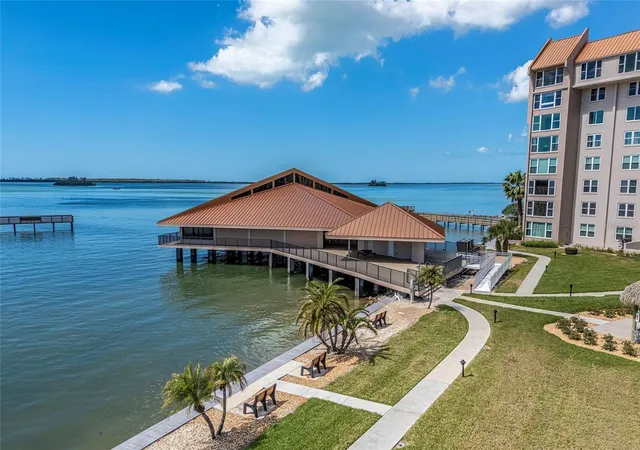 620-edgewater-dr-103-dunedin-fl-34698/hzid_9061baaa