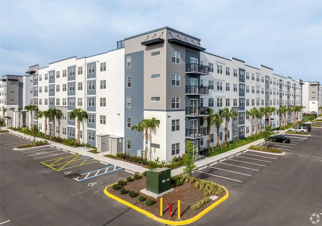 5579-millenia-park-blvd-415-orlando-fl-32839/hzid_3c737f7c
