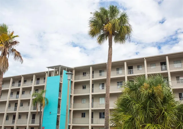 3710-lake-bayshore-dr-k416-bradenton-fl-34205/hzid_0024034f