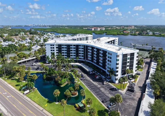 5855-midnight-pass-rd-221-sarasota-fl-34242/hzid_bbb75122