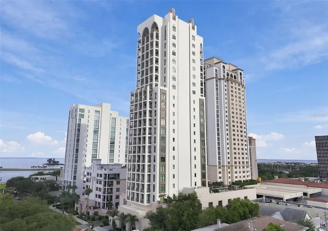 126-4th-avenue-ne-1202-saint-petersburg-fl-33701/hzid_5220f091