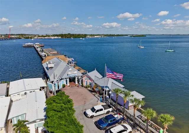 308-2nd-street-n-102-bradenton-beach-fl-34217/hzid_0693cdad