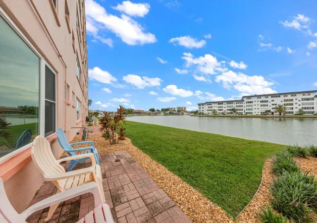 6025-shore-blvd-s-107-gulfport-fl-33707/hzid_cd658f57