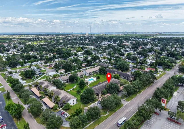 725-83rd-avenue-n-205-saint-petersburg-fl-33702/hzid_7d24b1c3