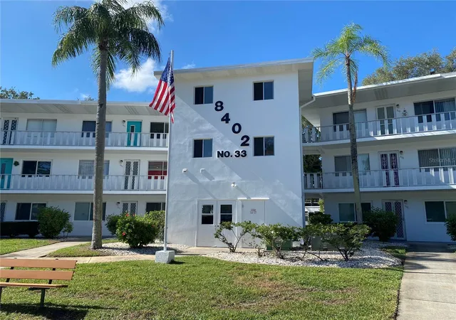 8402-111th-street-106-seminole-fl-33772/hzid_cff210a3