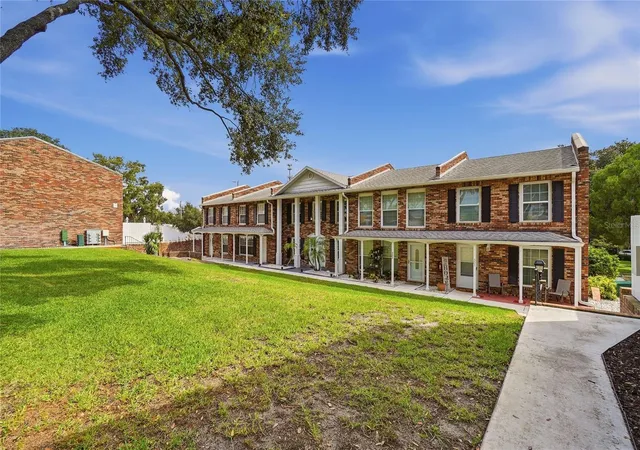 5850-cypress-gdns-blvd-303-winter-haven-fl-33884/hzid_19641da9