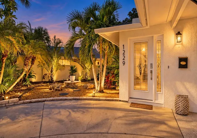 1229-moonmist-cir-p6-sarasota-fl-34242/hzid_de57fee0