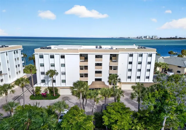 4708-ocean-blvd-e4-sarasota-fl-34242/hzid_c13f80ac