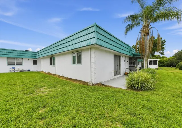 205-kings-blvd-67-sun-city-center-fl-33573/hzid_4d920a12